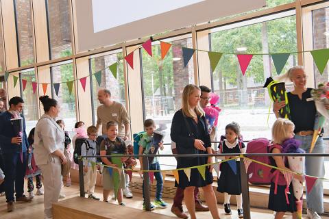 Kinder bei der Einschulung